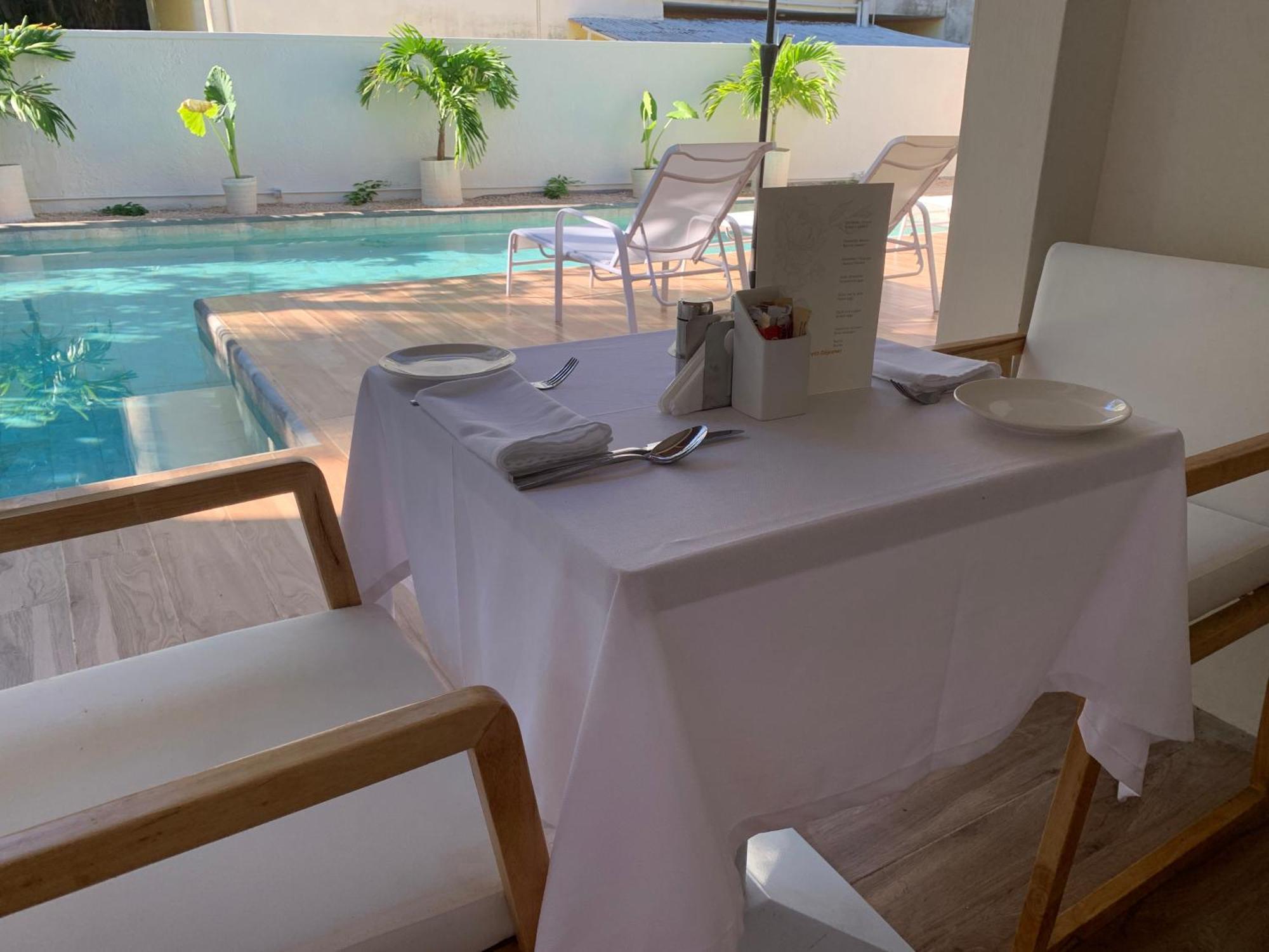 Le Clos Des Bains Mauritius Блу-Бэй Экстерьер фото
